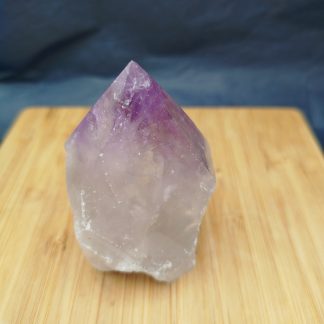 Pointe semi-brute Améthyste 159g environ