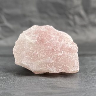 Bloc brut Quartz Rose Qualité A 425g environ